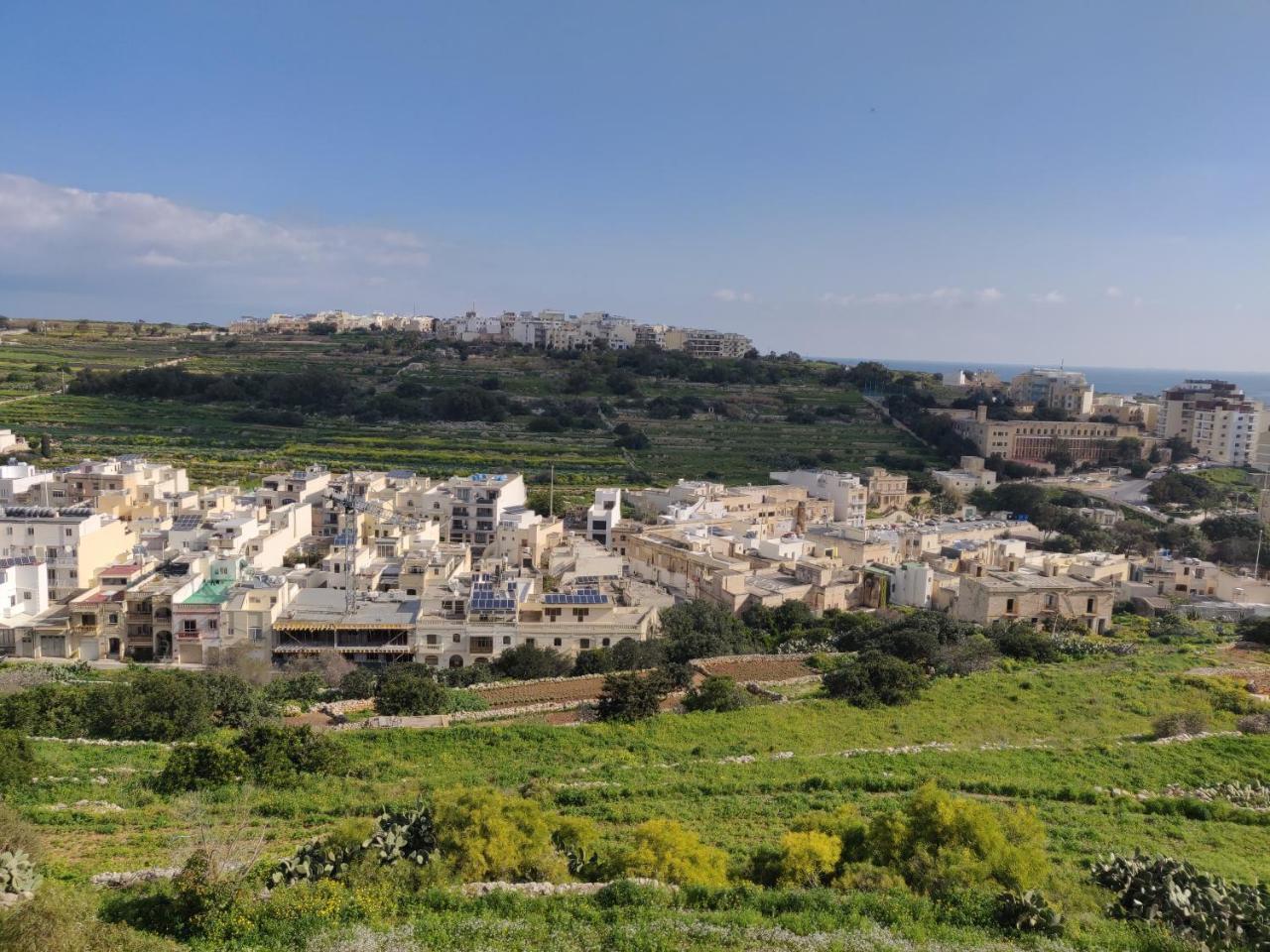 Panoramic Penthouse In Marsascala Which Enjoys Sea And Country Views Apartment Marsaskala Exterior photo